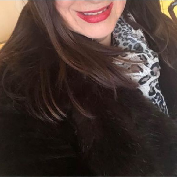 Fabulous Faux Fur Coat - looks like Mink - Picture 4 of 8